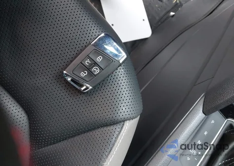 2022 Volkswagen Atlas 3.6L V6 Sel Premium R-Line z USA, uszkodzony, nr VIN 1V2FR2CA3NC541015